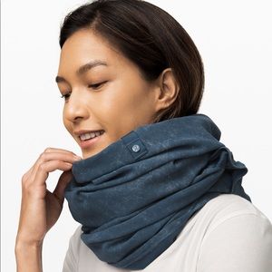 Vinyassa Lululemon scarf
